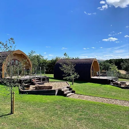 Finest Retreats - Deep Dale *