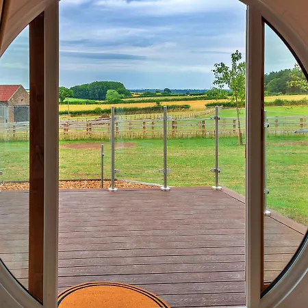 Finest Retreats - Deep Dale *